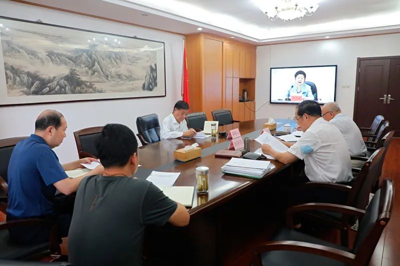 湖北省关工委组织收听收看全国基层关工委建设工作座谈会