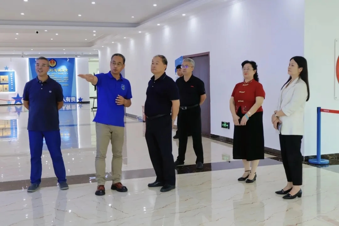重庆市关工委调研平安课堂特训营关心下一代阵地建设工作