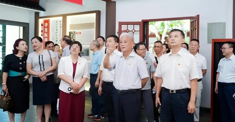 海南省举办青少年主题读书活动成果展示暨“青少年党史学习月”启动仪式