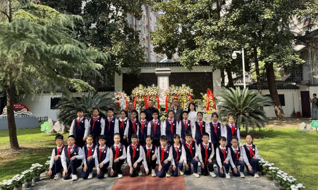 湖北省武汉市关工委开展“传承红色基因 弘扬抗战精神”第40届革命传统教育周活动