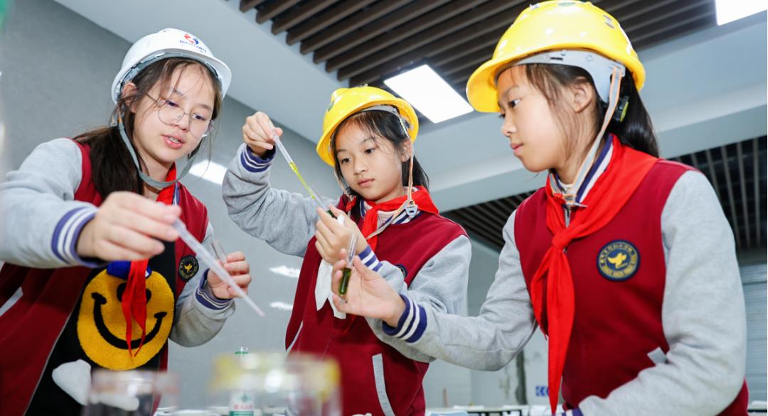 赓续红色血脉 培育时代新人——四川省成都市关工委开展红色主题研学实践活动