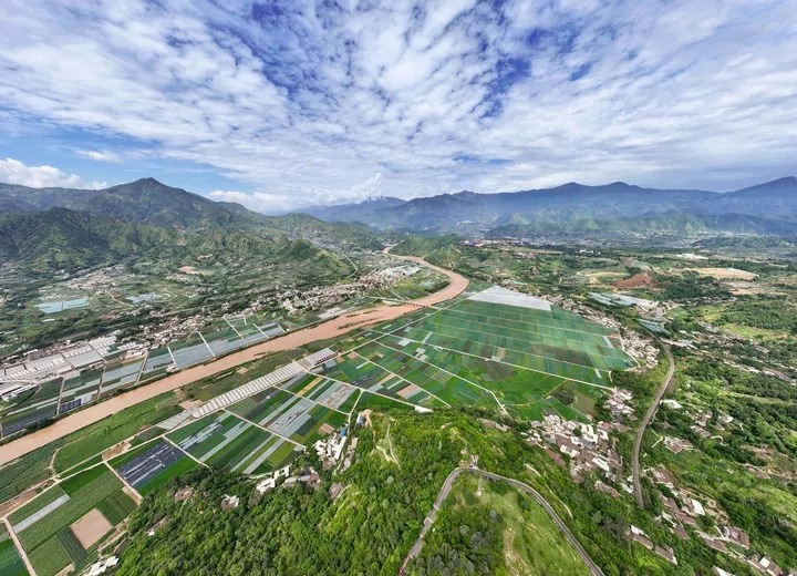 1761099060161514.jpg 20251022_100137_003.jpg