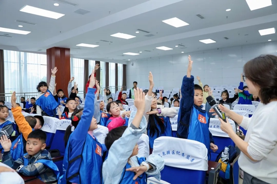 1762398378822890.jpg 20251106_105730_104.jpg