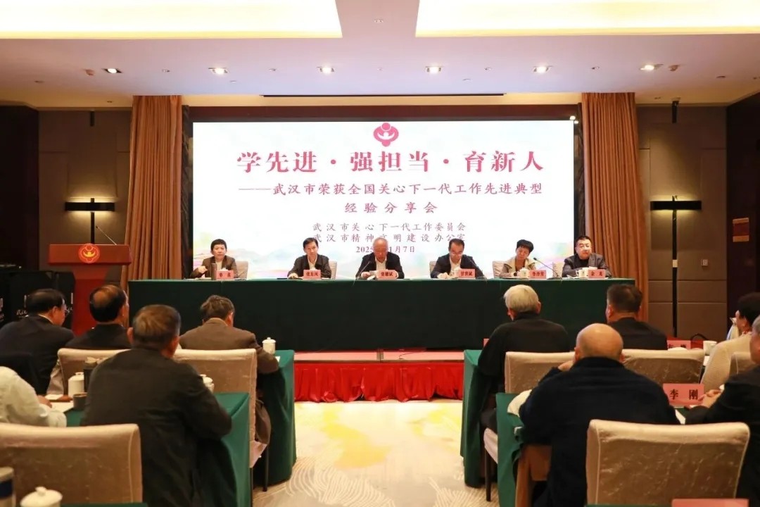 1763431416825698.jpg 20251118_100148_031.jpg