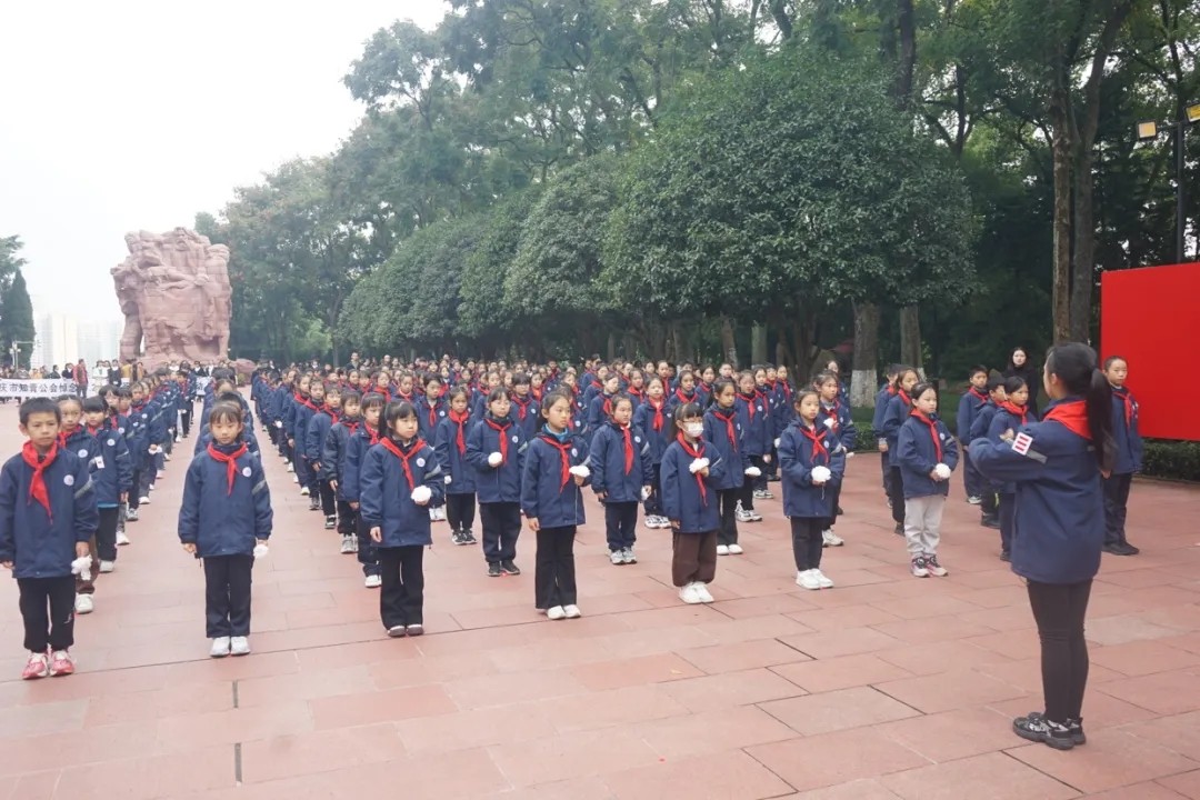 1764293087483978.jpg 20251128_092212_007.jpg