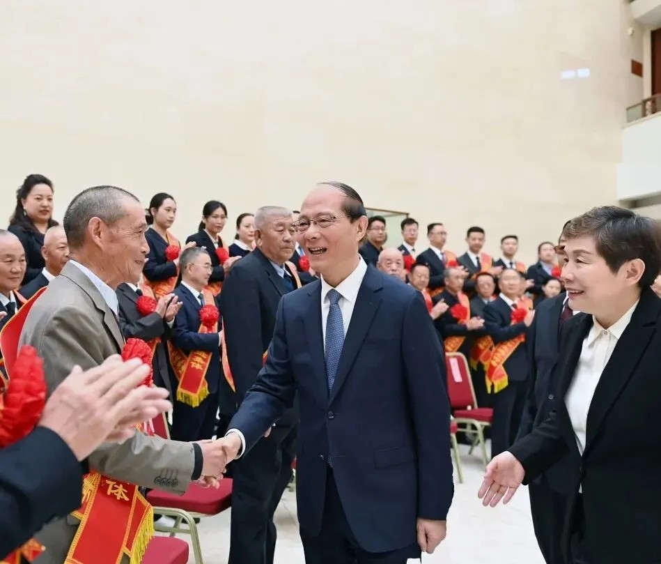 1776049613188158.jpg 20260413_110511_039.jpg