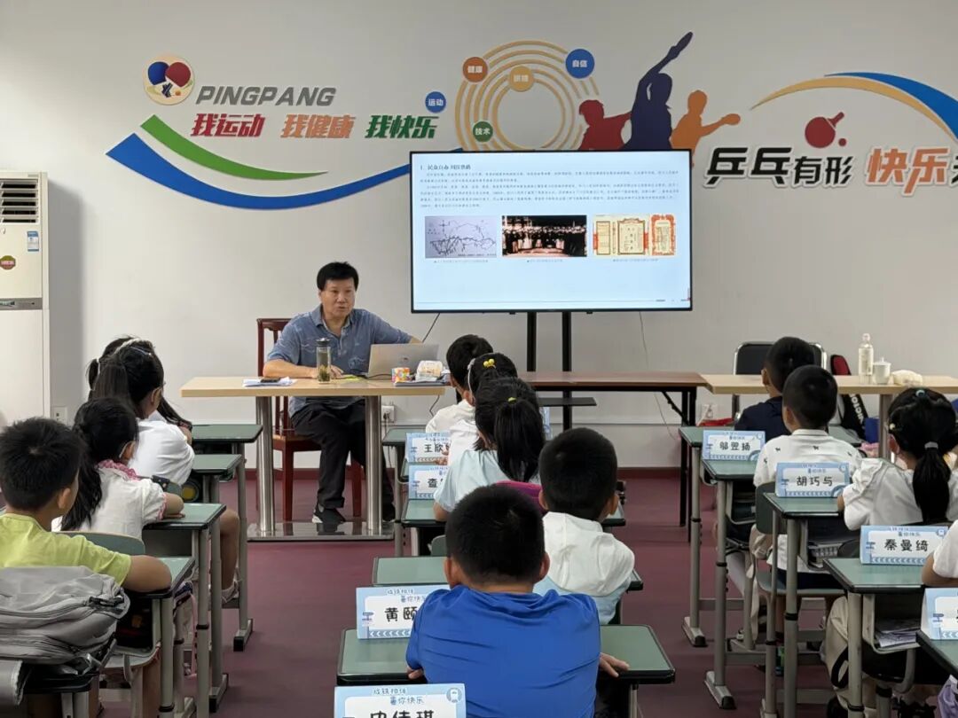 中国铁路成都局集团公司关工委助力暑期托管班